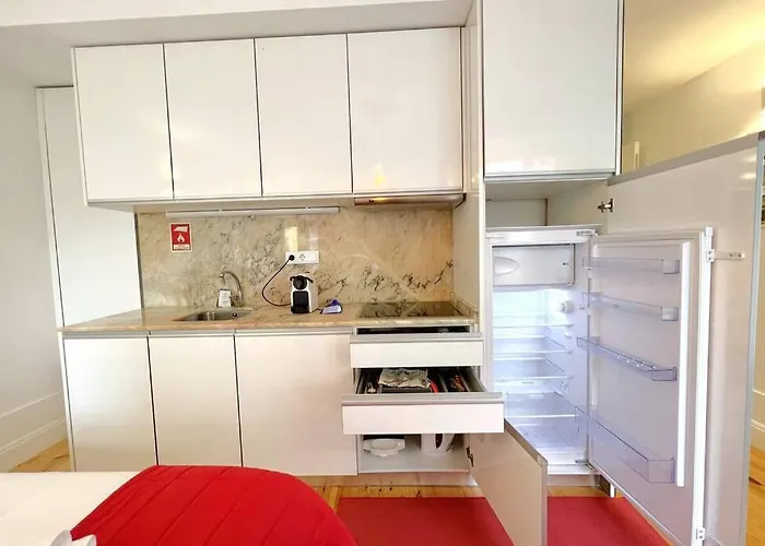 Appartamento Caldeireiros Lovely By Hosts *