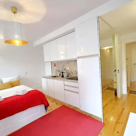 Caldeireiros Lovely By Hosts