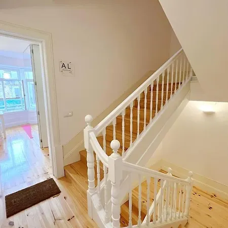 Caldeireiros Lovely By Hosts